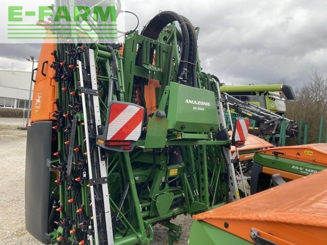 Amazone uf 2002, 25 cm düsenabstand - Opryskiwacz zawieszany: zdjęcie 3 Amazone uf 2002, 25 cm düsenabstand - Opryskiwacz zawieszany: zdjęcie 3