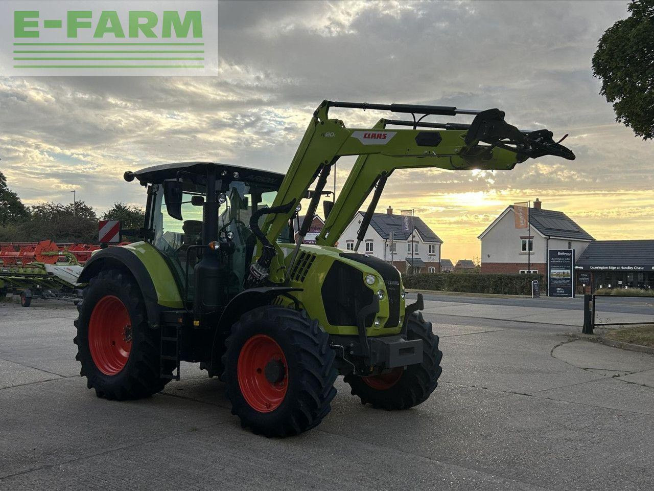 CLAAS ARION 610 - Ciągnik rolniczy: zdjęcie 4 CLAAS ARION 610 - Ciągnik rolniczy: zdjęcie 4