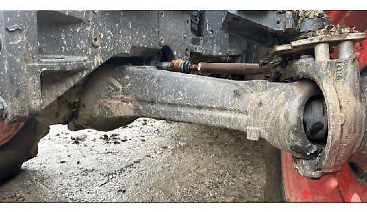 CLAAS arion 610 - Ciągnik rolniczy: zdjęcie 4 CLAAS arion 610 - Ciągnik rolniczy: zdjęcie 4