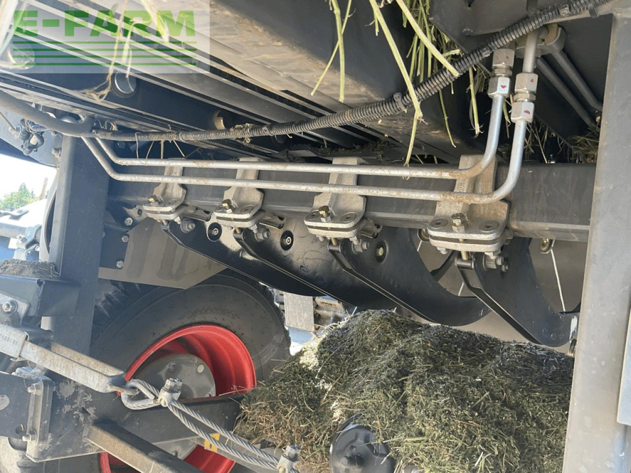 Prasa kostkująca CLAAS quadrant 4000: zdjęcie 12