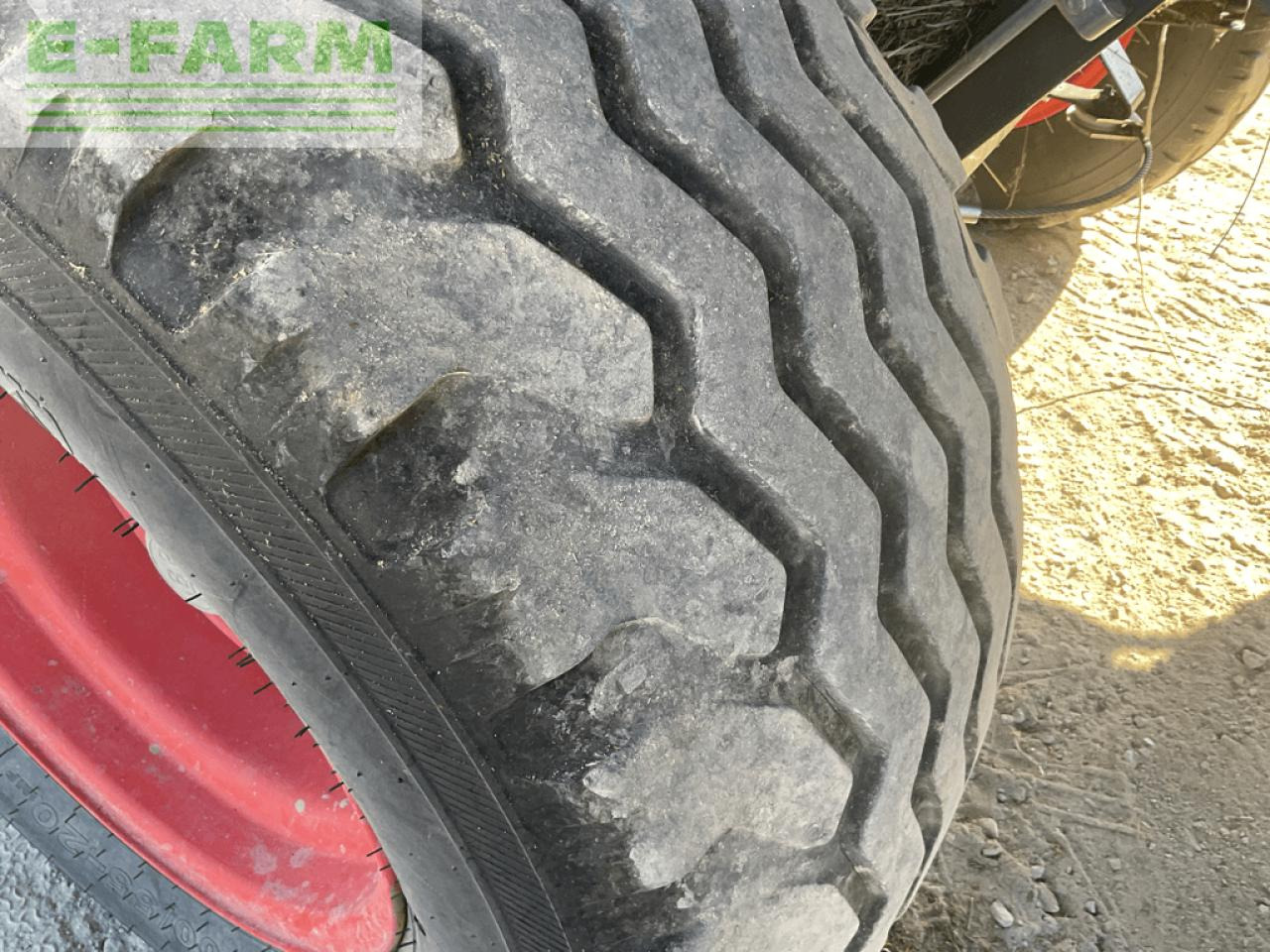 Prasa kostkująca CLAAS quadrant 4000: zdjęcie 18