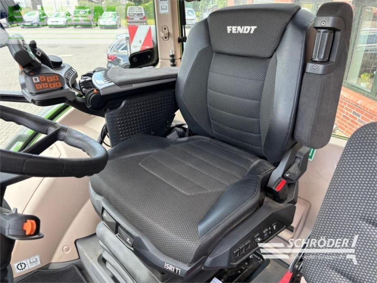 Ciągnik rolniczy Fendt 728 vario gen7 profi plus ProfiPlus: zdjęcie 19 Ciągnik rolniczy Fendt 728 vario gen7 profi plus ProfiPlus: zdjęcie 19