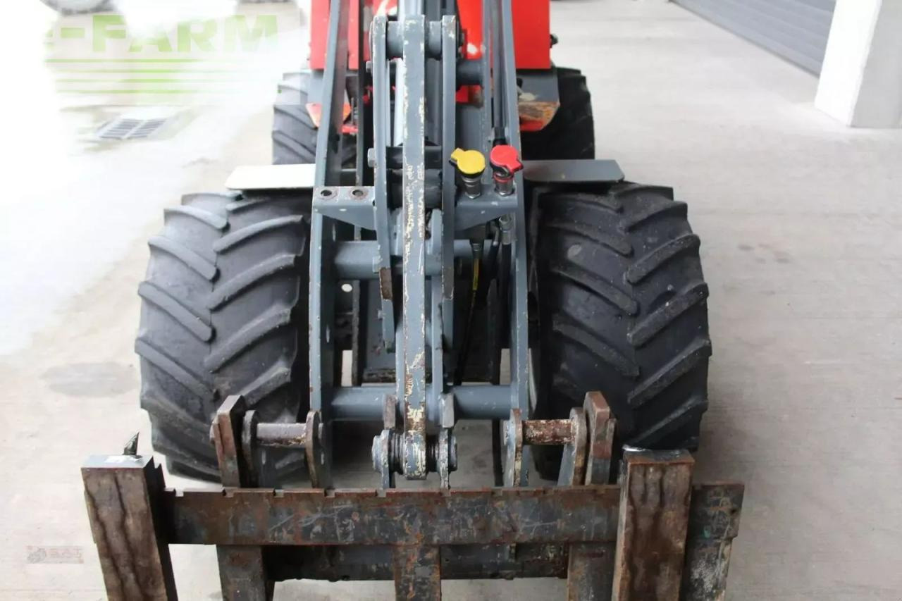 Giant hoflader d 335 t - Ładowarka kołowa: zdjęcie 3 Giant hoflader d 335 t - Ładowarka kołowa: zdjęcie 3