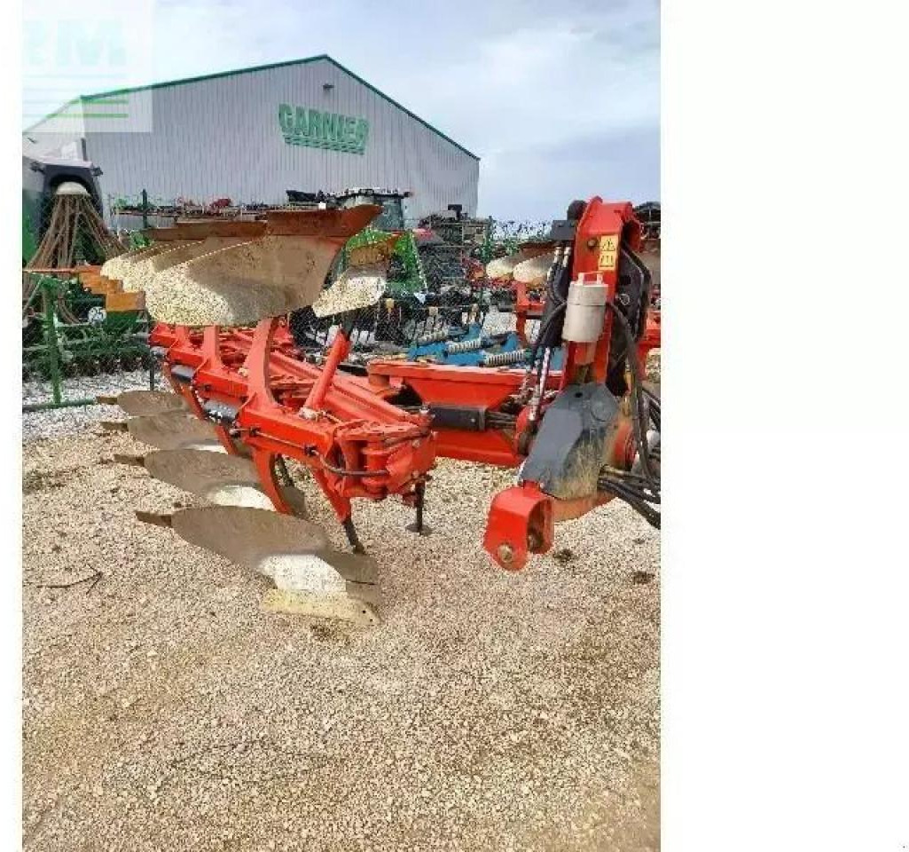 Gregoire Besson gregoire besson - Pług: zdjęcie 1 Gregoire Besson gregoire besson - Pług: zdjęcie 1