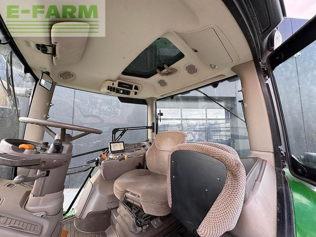 John Deere 6210r - Ciągnik rolniczy: zdjęcie 4 John Deere 6210r - Ciągnik rolniczy: zdjęcie 4