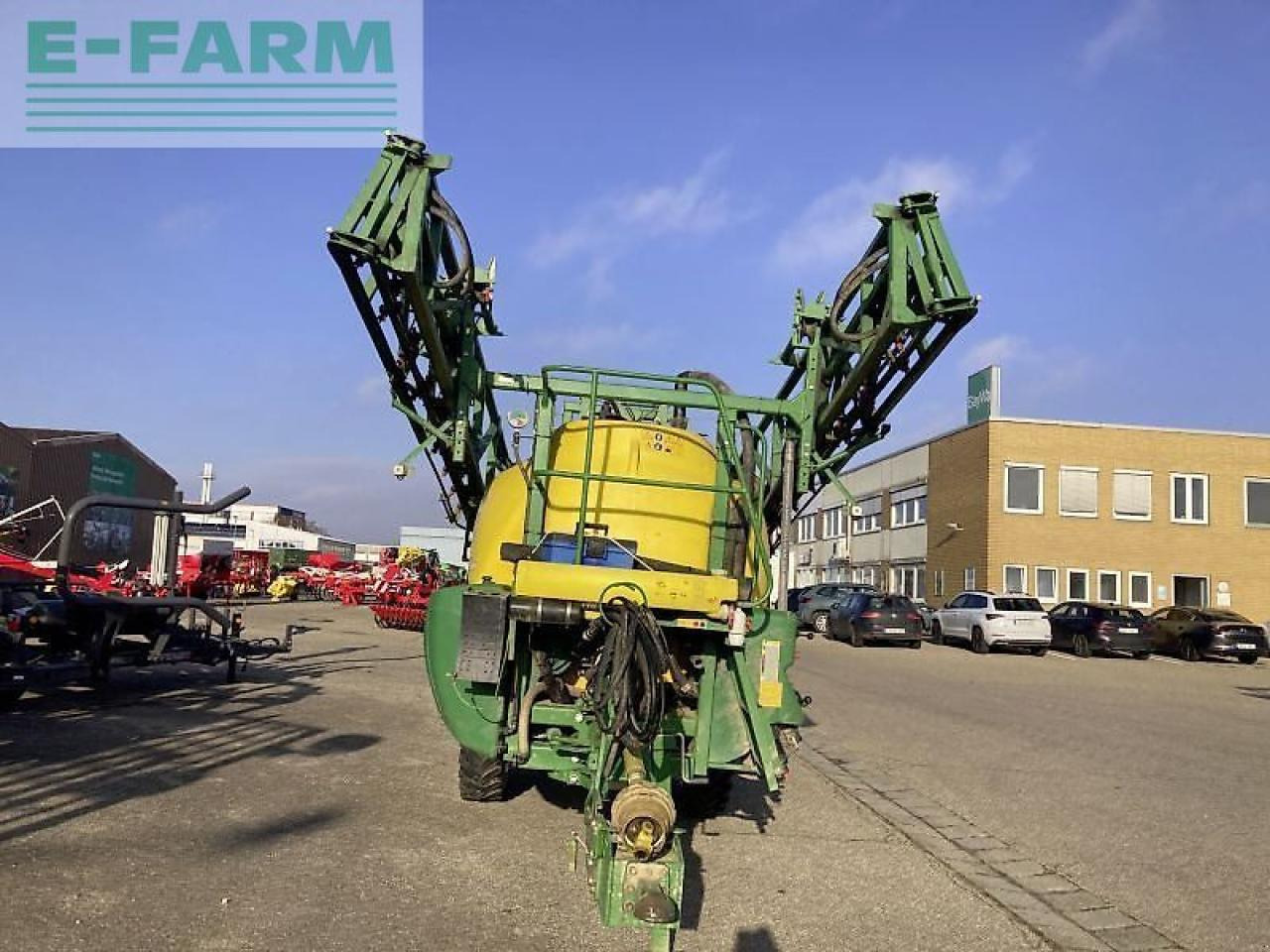 John Deere m 732 - Opryskiwacz przyczepiany: zdjęcie 1 John Deere m 732 - Opryskiwacz przyczepiany: zdjęcie 1