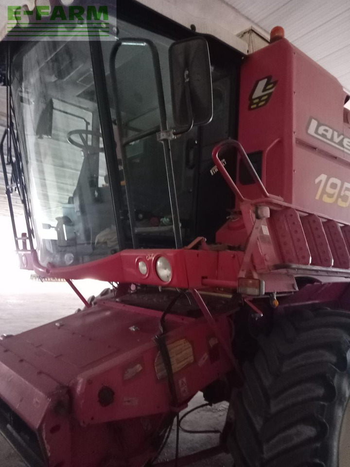 Laverda 1950 lx. - Kombajn zbożowy: zdjęcie 3 Laverda 1950 lx. - Kombajn zbożowy: zdjęcie 3