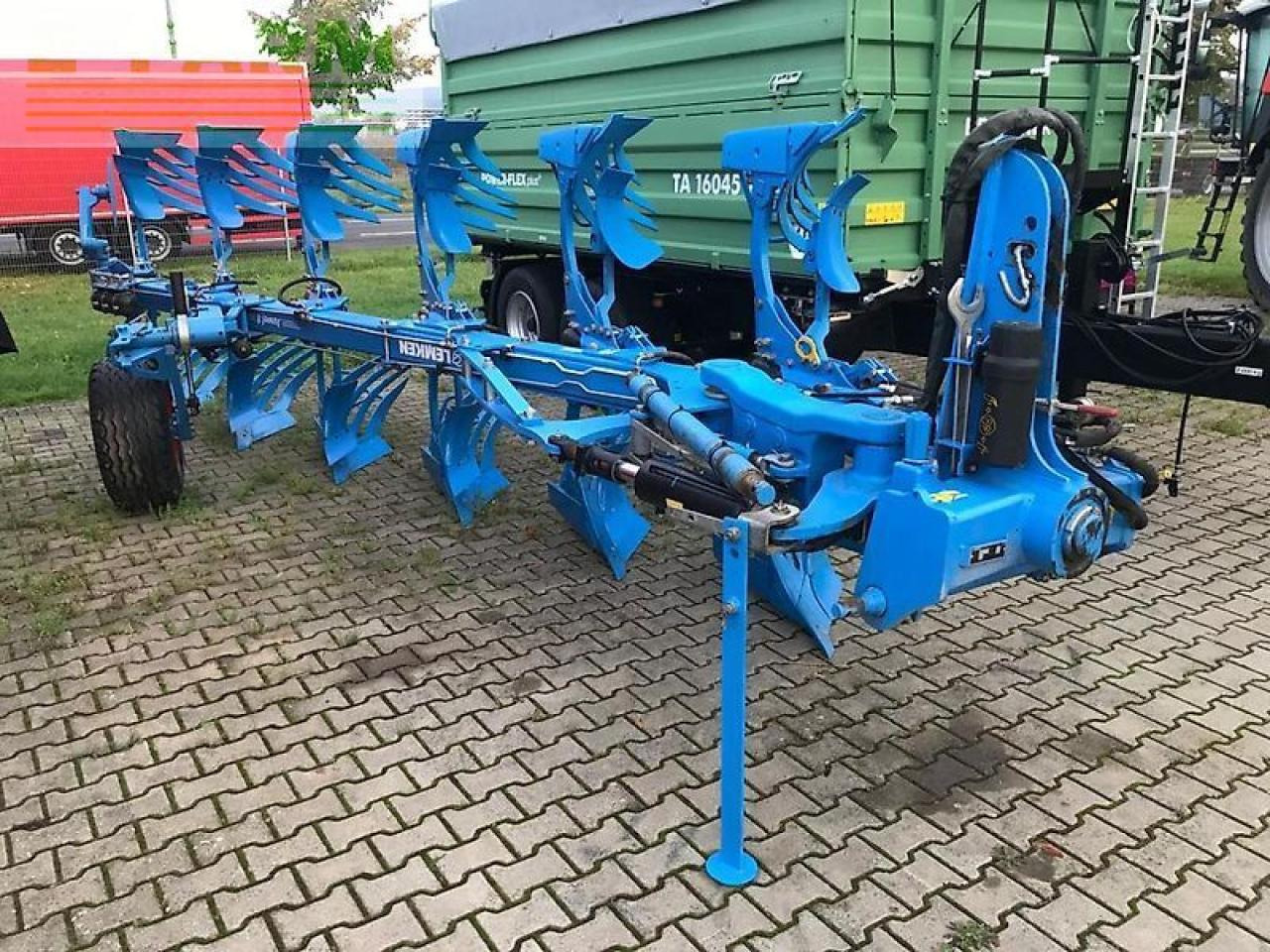 Lemken juwel 8m - Pług: zdjęcie 1 Lemken juwel 8m - Pług: zdjęcie 1