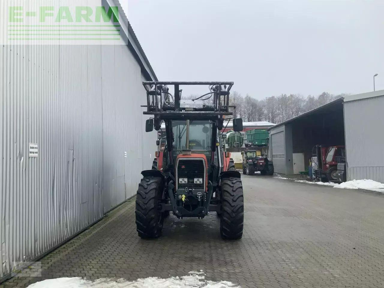 Massey Ferguson 3065 - Ciągnik rolniczy: zdjęcie 3 Massey Ferguson 3065 - Ciągnik rolniczy: zdjęcie 3