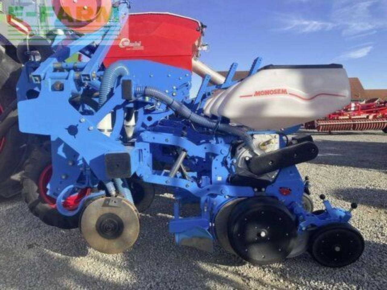 Monosem monosem tfcii 8x75 1350 l - Siewnik punktowy: zdjęcie 5 Monosem monosem tfcii 8x75 1350 l - Siewnik punktowy: zdjęcie 5