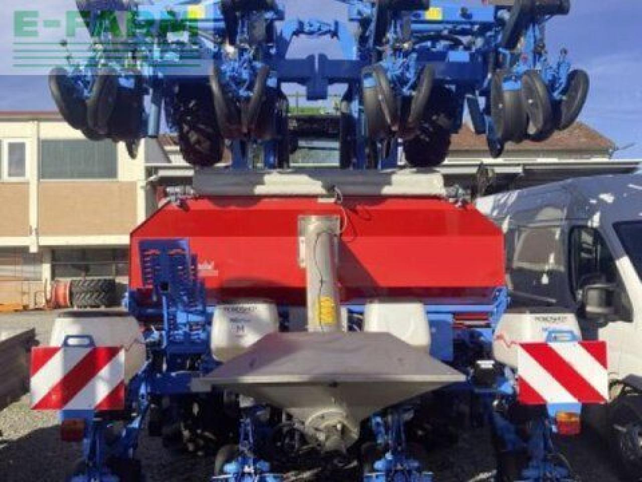 Monosem monosem tfcii 8x75 1350 l - Siewnik punktowy: zdjęcie 2 Monosem monosem tfcii 8x75 1350 l - Siewnik punktowy: zdjęcie 2