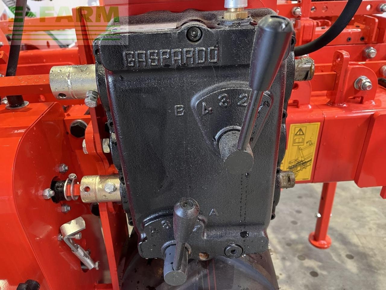 Mustang monica 6 reihen variabel 45-75cm - Siewnik punktowy: zdjęcie 5 Mustang monica 6 reihen variabel 45-75cm - Siewnik punktowy: zdjęcie 5