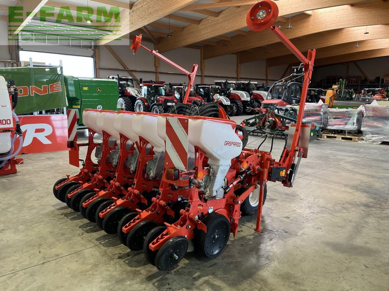 Mustang monica 6 reihen variabel 45-75cm - Siewnik punktowy: zdjęcie 3 Mustang monica 6 reihen variabel 45-75cm - Siewnik punktowy: zdjęcie 3