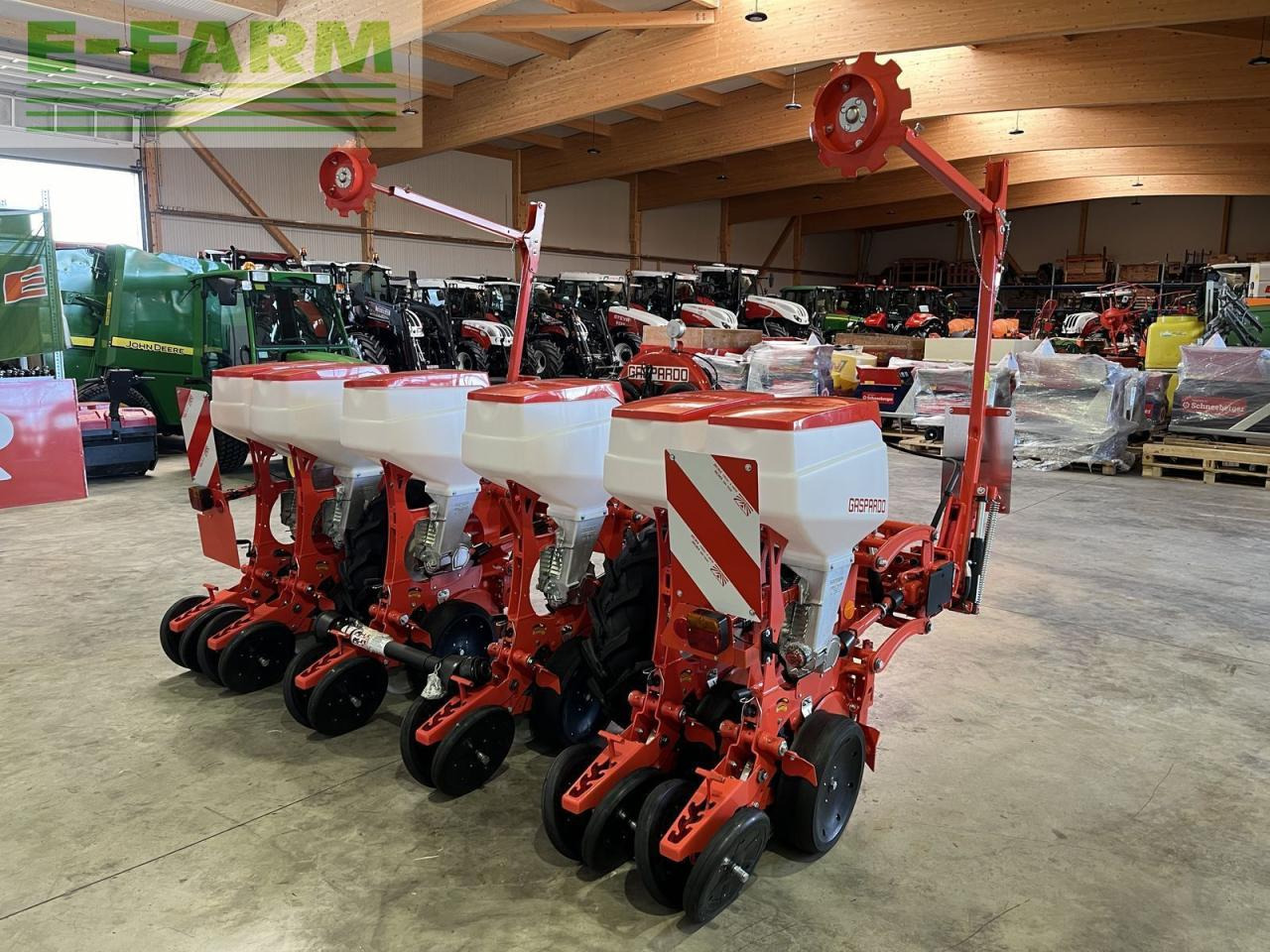 Mustang mtr 6 reihen - Siewnik punktowy: zdjęcie 3 Mustang mtr 6 reihen - Siewnik punktowy: zdjęcie 3