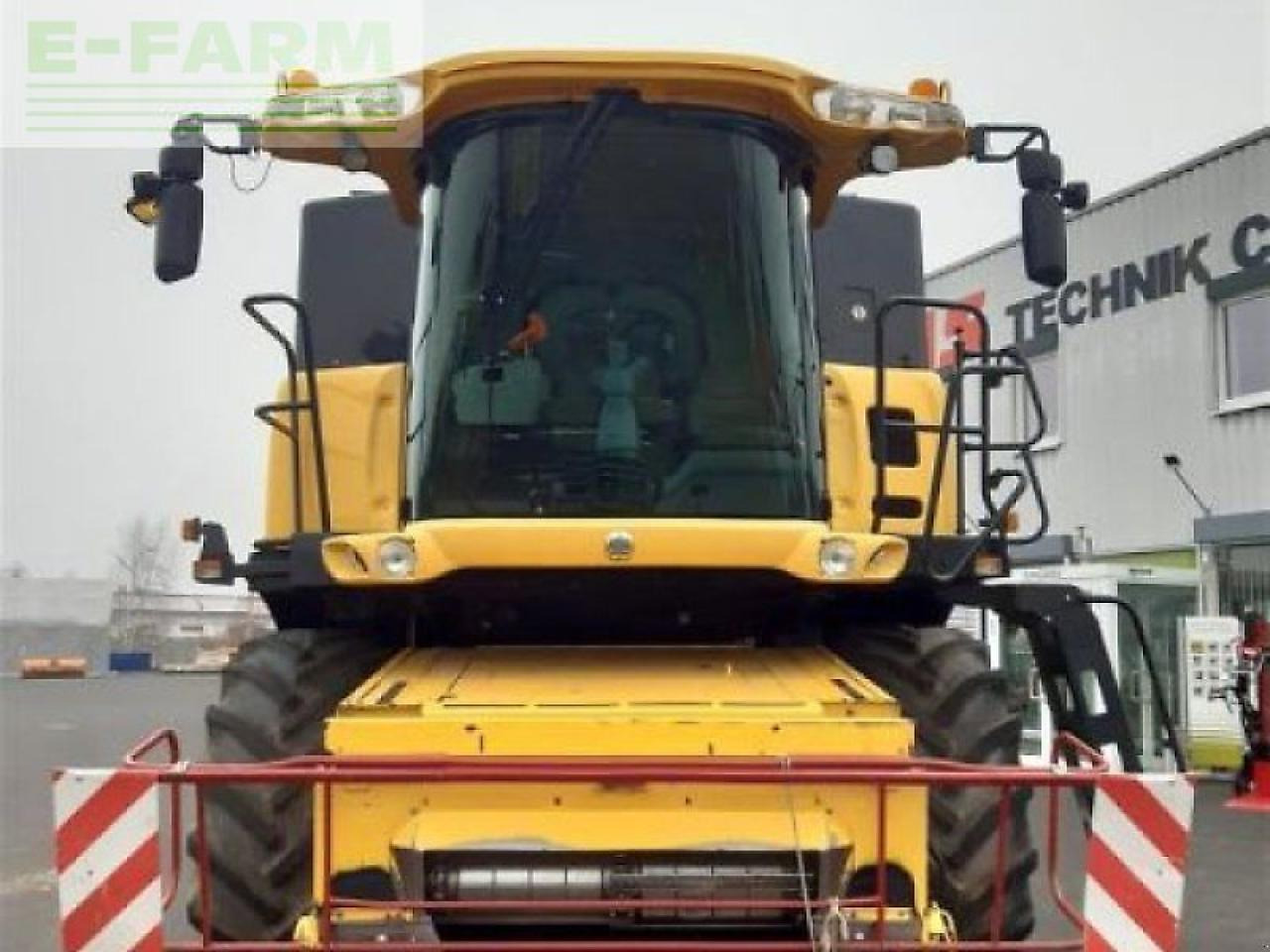 New Holland gebr. mähdrescher new holland - Kombajn zbożowy: zdjęcie 5 New Holland gebr. mähdrescher new holland - Kombajn zbożowy: zdjęcie 5