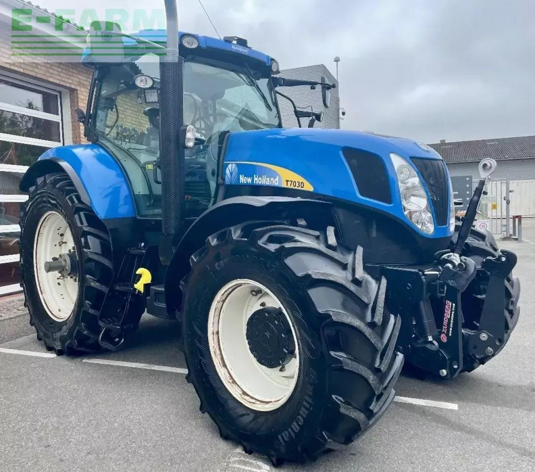 New Holland t 7030 - Ciągnik rolniczy: zdjęcie 4 New Holland t 7030 - Ciągnik rolniczy: zdjęcie 4
