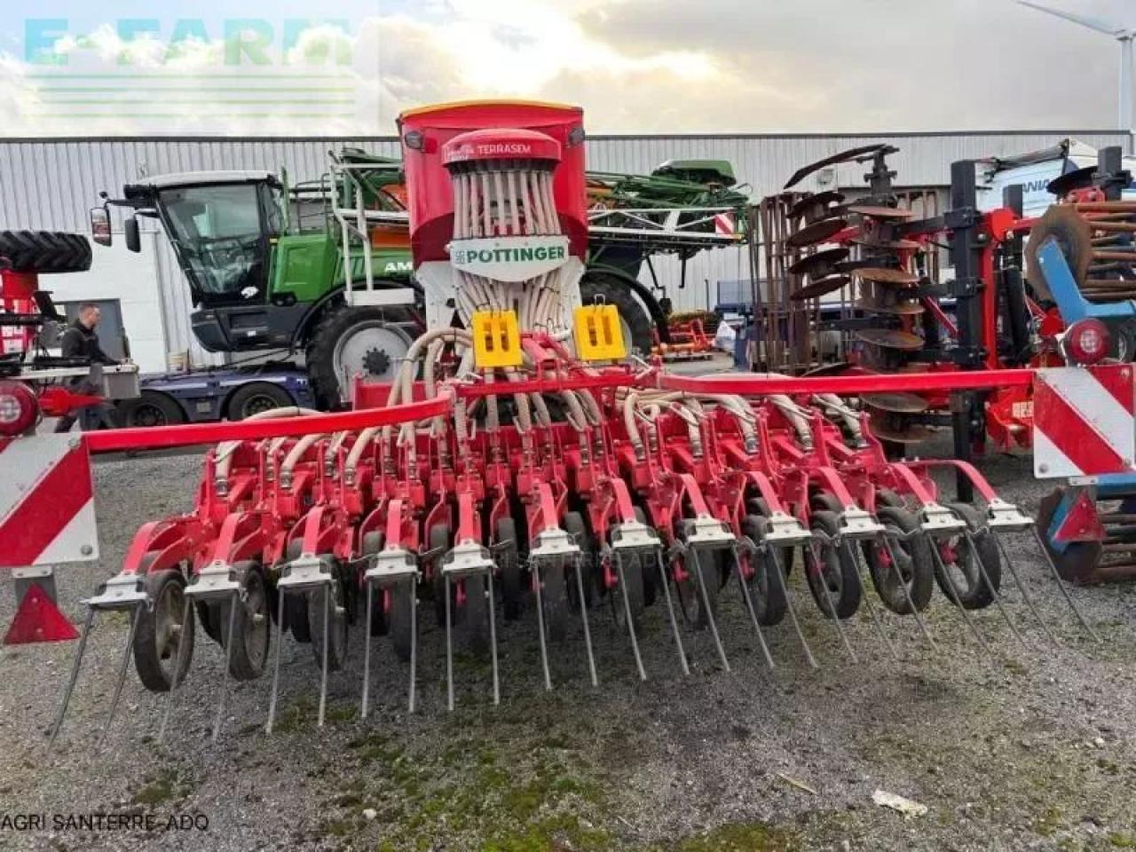Pöttinger terrasem 3000 d - Siewnik punktowy: zdjęcie 2 Pöttinger terrasem 3000 d - Siewnik punktowy: zdjęcie 2