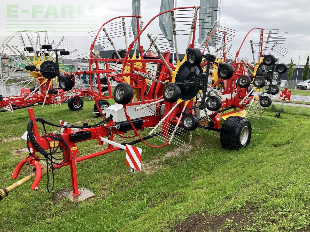 Pöttinger top 1252 c s-line - Przetrząsacz: zdjęcie 1 Pöttinger top 1252 c s-line - Przetrząsacz: zdjęcie 1