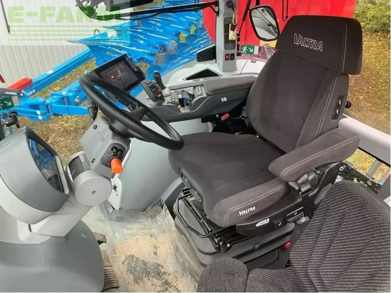 Valtra s354 smarttouch mr19 - Ciągnik rolniczy: zdjęcie 4 Valtra s354 smarttouch mr19 - Ciągnik rolniczy: zdjęcie 4