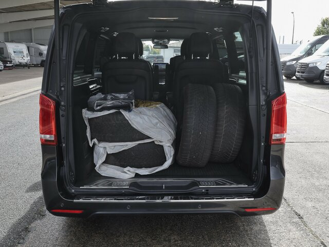 MERCEDES-BENZ EQV 300 Avantgarde,Extralang,6Sitzer,2xKlima,LED... - Mikrobus, Elektryczny samochód dostawczy: zdjęcie 2 MERCEDES-BENZ EQV 300 Avantgarde,Extralang,6Sitzer,2xKlima,LED... - Mikrobus, Elektryczny samochód dostawczy: zdjęcie 2