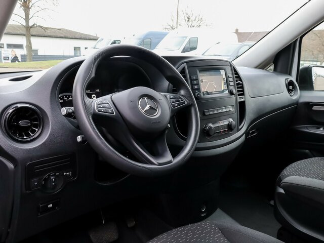 MERCEDES-BENZ Vito 114 TourerPro,Extralang,8Sitzer,Automatik... - Mikrobus: zdjęcie 5 MERCEDES-BENZ Vito 114 TourerPro,Extralang,8Sitzer,Automatik... - Mikrobus: zdjęcie 5