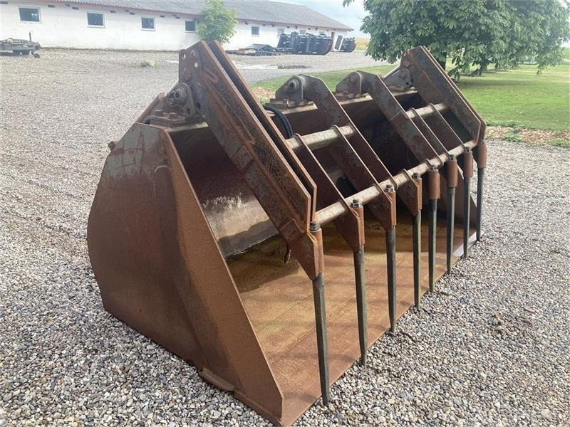 Kirk SILOSKOVL MED VOLVOBESLAG - Maszyna do produkcji kiszonki: zdjęcie 5 Kirk SILOSKOVL MED VOLVOBESLAG - Maszyna do produkcji kiszonki: zdjęcie 5