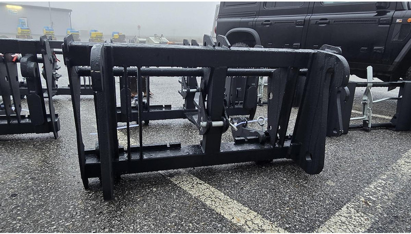 Big Adapter Claas Scorpio auf Dreipunkt - Osprzęt: zdjęcie 3 Big Adapter Claas Scorpio auf Dreipunkt - Osprzęt: zdjęcie 3