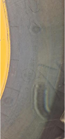 Pirelli 480/70R24 Reifen - Opona: zdjęcie 5 Pirelli 480/70R24 Reifen - Opona: zdjęcie 5