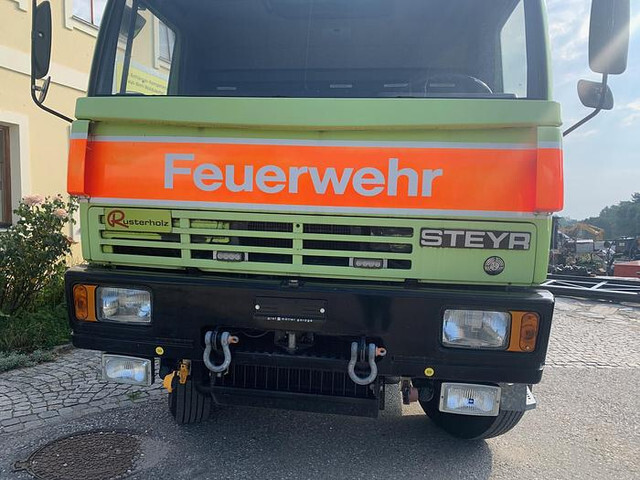 Steyr 15S31 4x4 Feuerwehrfahrzeug - Samochód pożarniczy: zdjęcie 5 Steyr 15S31 4x4 Feuerwehrfahrzeug - Samochód pożarniczy: zdjęcie 5