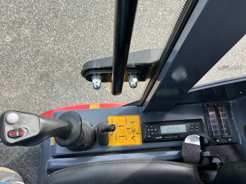 Toyo KU 826/ Radlader/ Hoflader/ Kompaktlader/... - Ładowarka: zdjęcie 2 Toyo KU 826/ Radlader/ Hoflader/ Kompaktlader/... - Ładowarka: zdjęcie 2