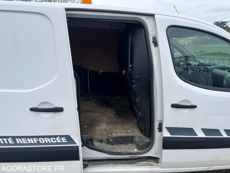 CITROEN BERLINGO - Mały samochód dostawczy: zdjęcie 4 CITROEN BERLINGO - Mały samochód dostawczy: zdjęcie 4