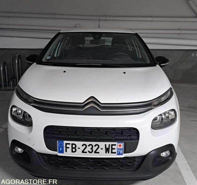 CITROEN - C3 - 2018 - 96000 KM - Samochód osobowy: zdjęcie 1 CITROEN - C3 - 2018 - 96000 KM - Samochód osobowy: zdjęcie 1