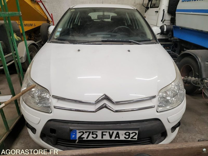 CITROEN C4 - Samochód osobowy: zdjęcie 1 CITROEN C4 - Samochód osobowy: zdjęcie 1