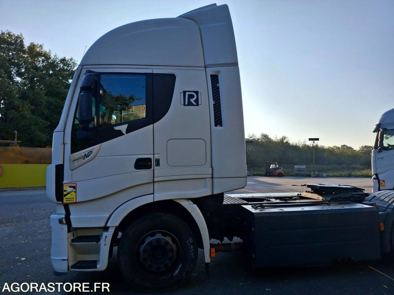 Tracteur Iveco Stralis AS440S40T/P CNG - 2018 - 610000 kms (41409) - Ciągnik siodłowy: zdjęcie 3 Tracteur Iveco Stralis AS440S40T/P CNG - 2018 - 610000 kms (41409) - Ciągnik siodłowy: zdjęcie 3