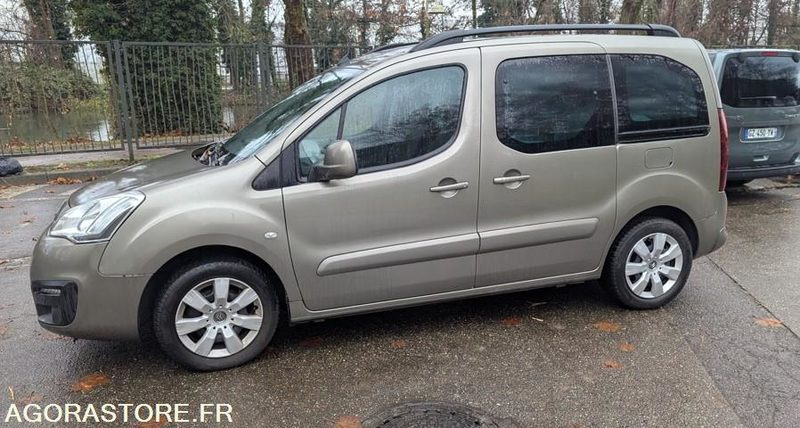 Citroën Berlingo 1.6 BlueHDi 100ch (B9) – 12/2015 – 50000 km – Crit'Air 2 - Samochód osobowy: zdjęcie 2 Citroën Berlingo 1.6 BlueHDi 100ch (B9) – 12/2015 – 50000 km – Crit'Air 2 - Samochód osobowy: zdjęcie 2