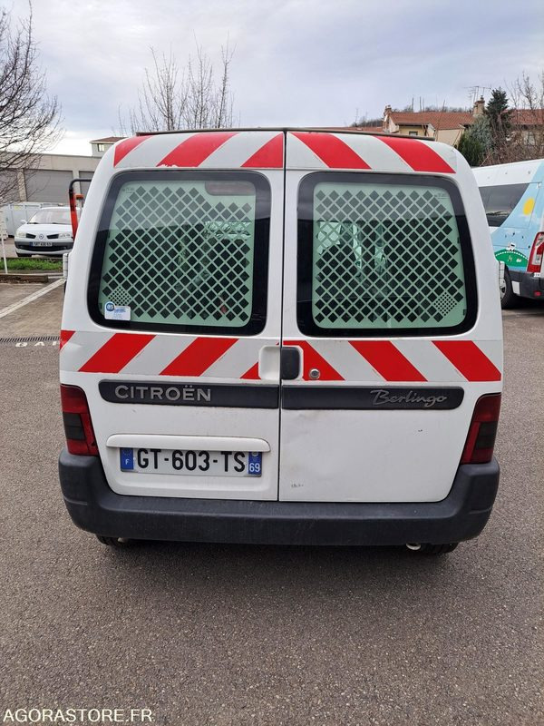 Citroën Berlingo - 2003 - 152263kms - GT603TS - Mały samochód dostawczy: zdjęcie 2 Citroën Berlingo - 2003 - 152263kms - GT603TS - Mały samochód dostawczy: zdjęcie 2