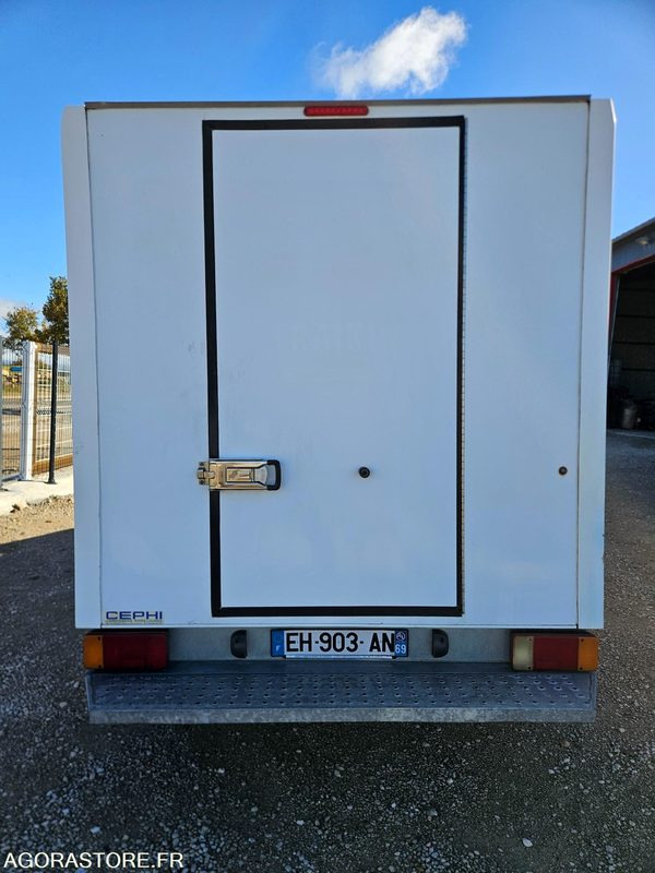 FIAT SCUDO 2.0 130 CAISSE FRIGORIFIQUE FRCX 3 PLACES - Samochód dostawczy chłodnia: zdjęcie 5 FIAT SCUDO 2.0 130 CAISSE FRIGORIFIQUE FRCX 3 PLACES - Samochód dostawczy chłodnia: zdjęcie 5