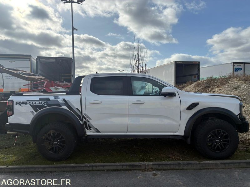 FORD RANGER RAPTOR (2025) - Pick-up: zdjęcie 3 FORD RANGER RAPTOR (2025) - Pick-up: zdjęcie 3