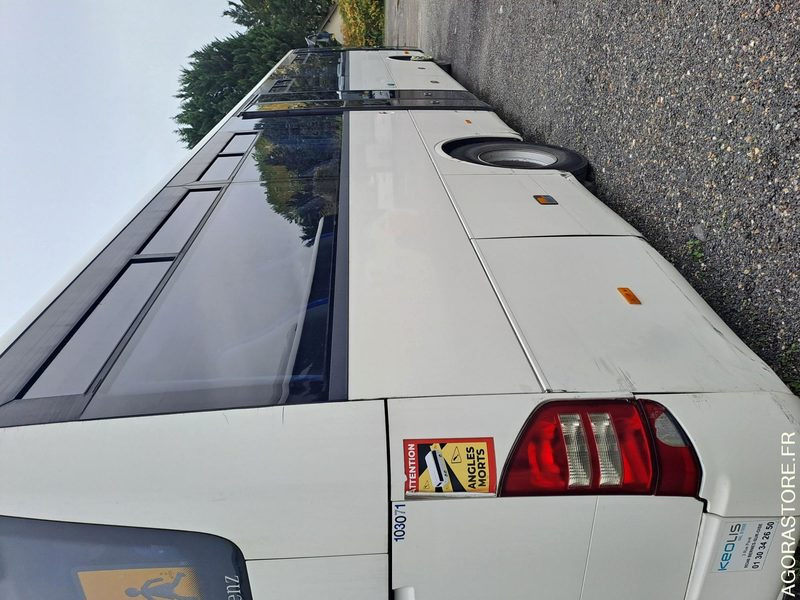 MERCEDES INTOURO N°103071 - Autobus szkolny: zdjęcie 3 MERCEDES INTOURO N°103071 - Autobus szkolny: zdjęcie 3