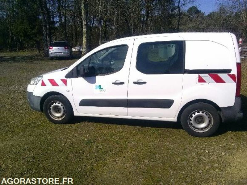 PEUGEOT Partner - 218886km - 2010 - Mały samochód dostawczy: zdjęcie 1 PEUGEOT Partner - 218886km - 2010 - Mały samochód dostawczy: zdjęcie 1