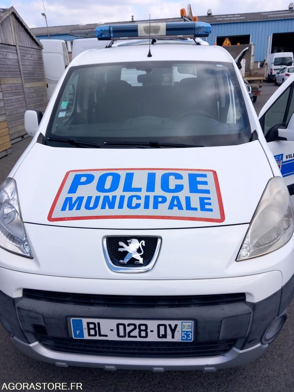 Peugeot Partner BL028QY - Mały samochód dostawczy: zdjęcie 4 Peugeot Partner BL028QY - Mały samochód dostawczy: zdjęcie 4