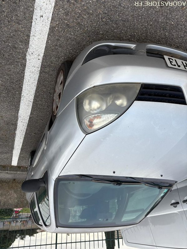 RENAULT CLIO 3 - Samochód osobowy: zdjęcie 3 RENAULT CLIO 3 - Samochód osobowy: zdjęcie 3