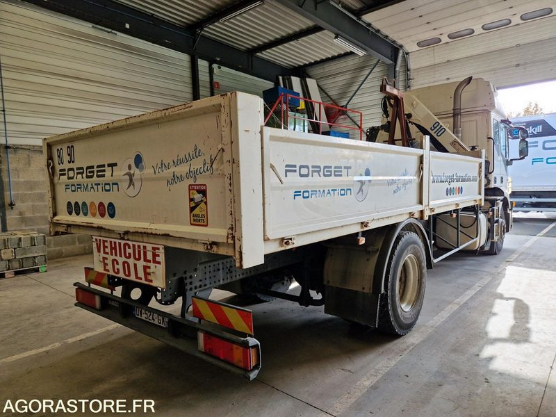 Porteur Benne Grue Iveco 310 E5 - 2008 - 140755 Kms - DW524GX - Samochód ciężarowy: zdjęcie 3 Porteur Benne Grue Iveco 310 E5 - 2008 - 140755 Kms - DW524GX - Samochód ciężarowy: zdjęcie 3