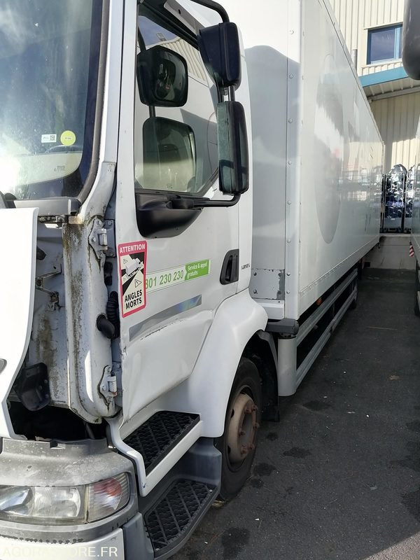 Renault Midlum - 2014 - 314200 Kms - Samochód ciężarowy: zdjęcie 2 Renault Midlum - 2014 - 314200 Kms - Samochód ciężarowy: zdjęcie 2