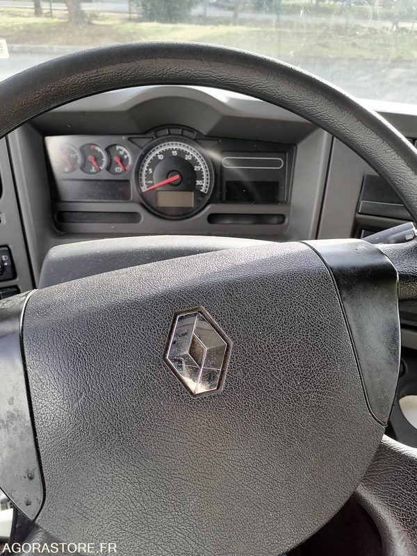 Renault Midlum - 2014 - 314200 Kms - Samochód ciężarowy: zdjęcie 5 Renault Midlum - 2014 - 314200 Kms - Samochód ciężarowy: zdjęcie 5