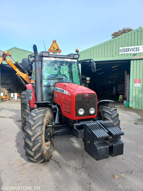 Tracteur Massey Fergusson avec épareuse SMA - Ciągnik rolniczy: zdjęcie 2 Tracteur Massey Fergusson avec épareuse SMA - Ciągnik rolniczy: zdjęcie 2