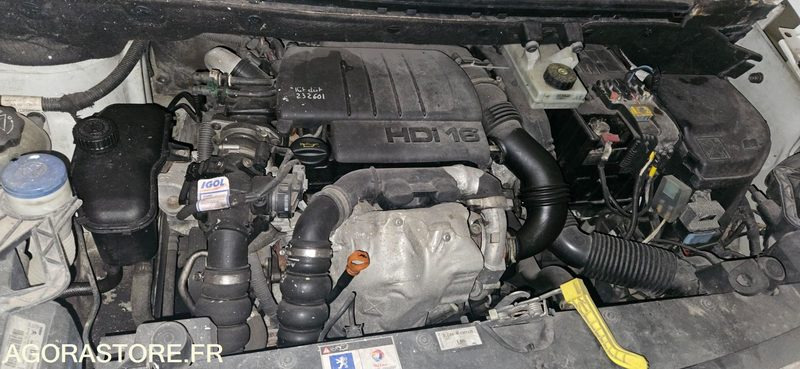 VEHICULE FRIGORIFIQUE PEUGEOT PARTNER AB519FR - Mały samochód dostawczy: zdjęcie 2 VEHICULE FRIGORIFIQUE PEUGEOT PARTNER AB519FR - Mały samochód dostawczy: zdjęcie 2