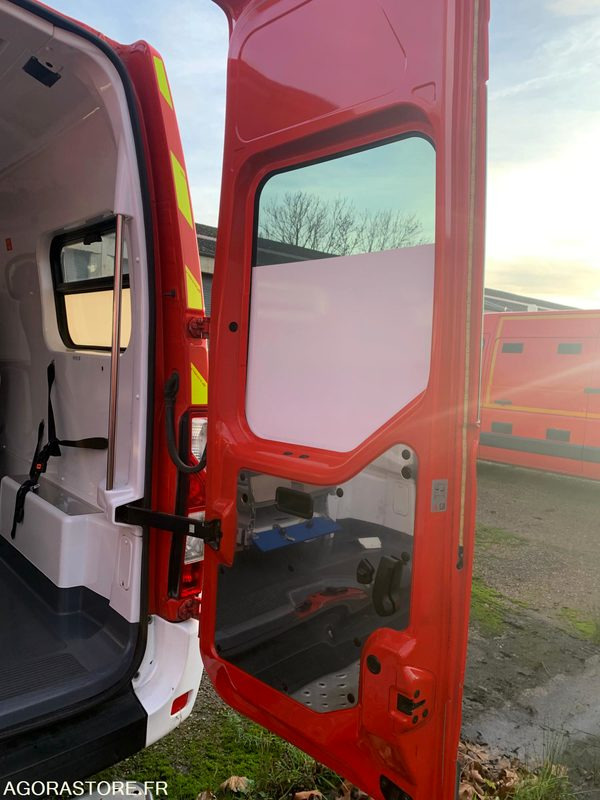 VSAV RENAULT MASTER3 CH347CR VSAV RENAULT MASTER3 CH347CR: zdjęcie 17 VSAV RENAULT MASTER3 CH347CR VSAV RENAULT MASTER3 CH347CR: zdjęcie 17