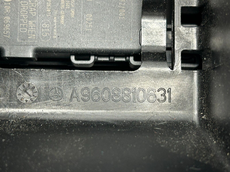 Mercedes-Benz SRR Short Range Radar - Czujnik do Samochodów ciężarowych: zdjęcie 5 Mercedes-Benz SRR Short Range Radar - Czujnik do Samochodów ciężarowych: zdjęcie 5