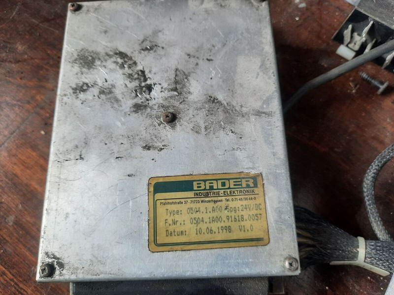 Bosch Bader 0504.1.A00 EST-32 - ECU: zdjęcie 1 Bosch Bader 0504.1.A00 EST-32 - ECU: zdjęcie 1